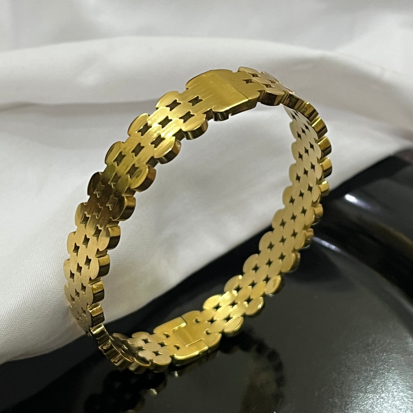 Vintage Italian Bangle