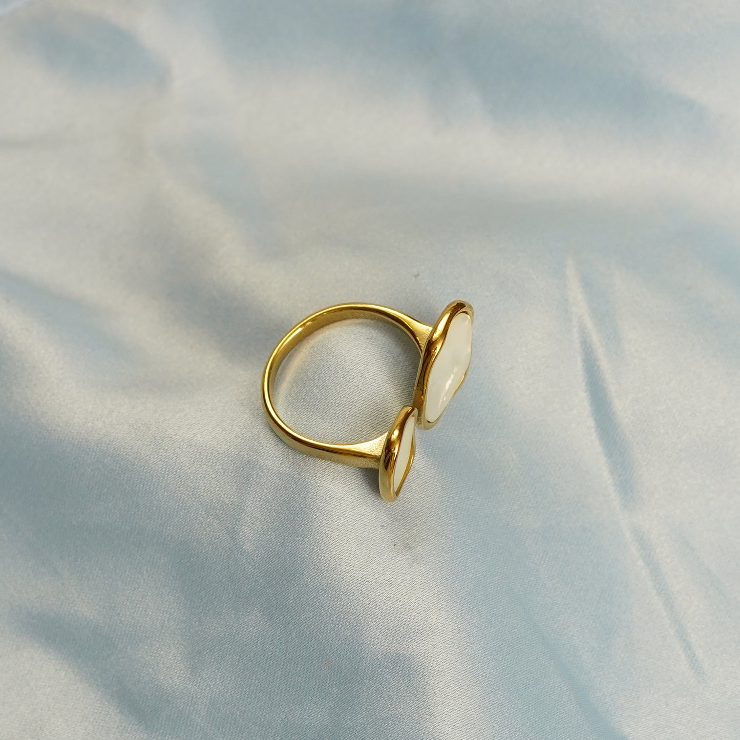 Dual Mother-of-Pearl Accents Adjustable