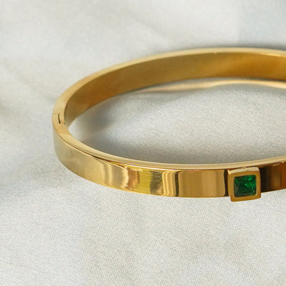 Classic Emerald Accent Bangle