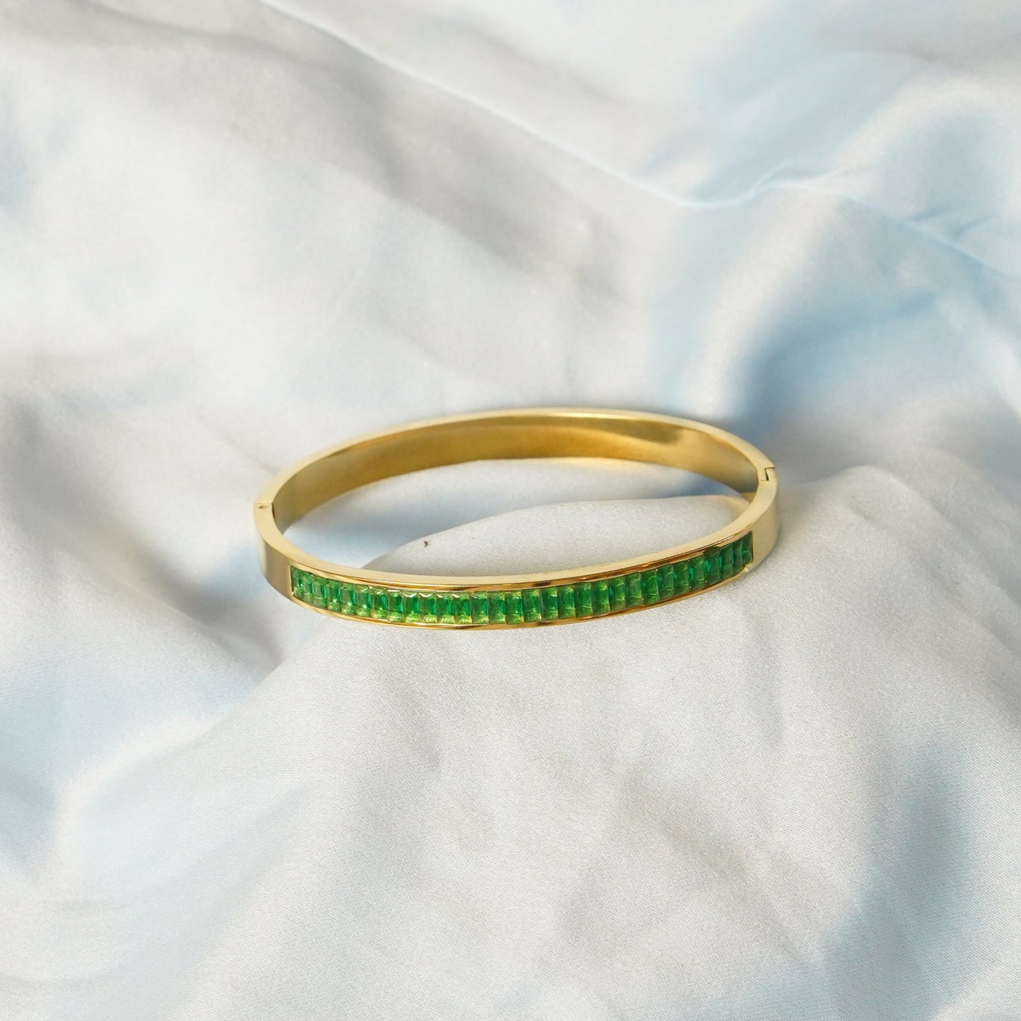 Emerald Embrace Bangle
