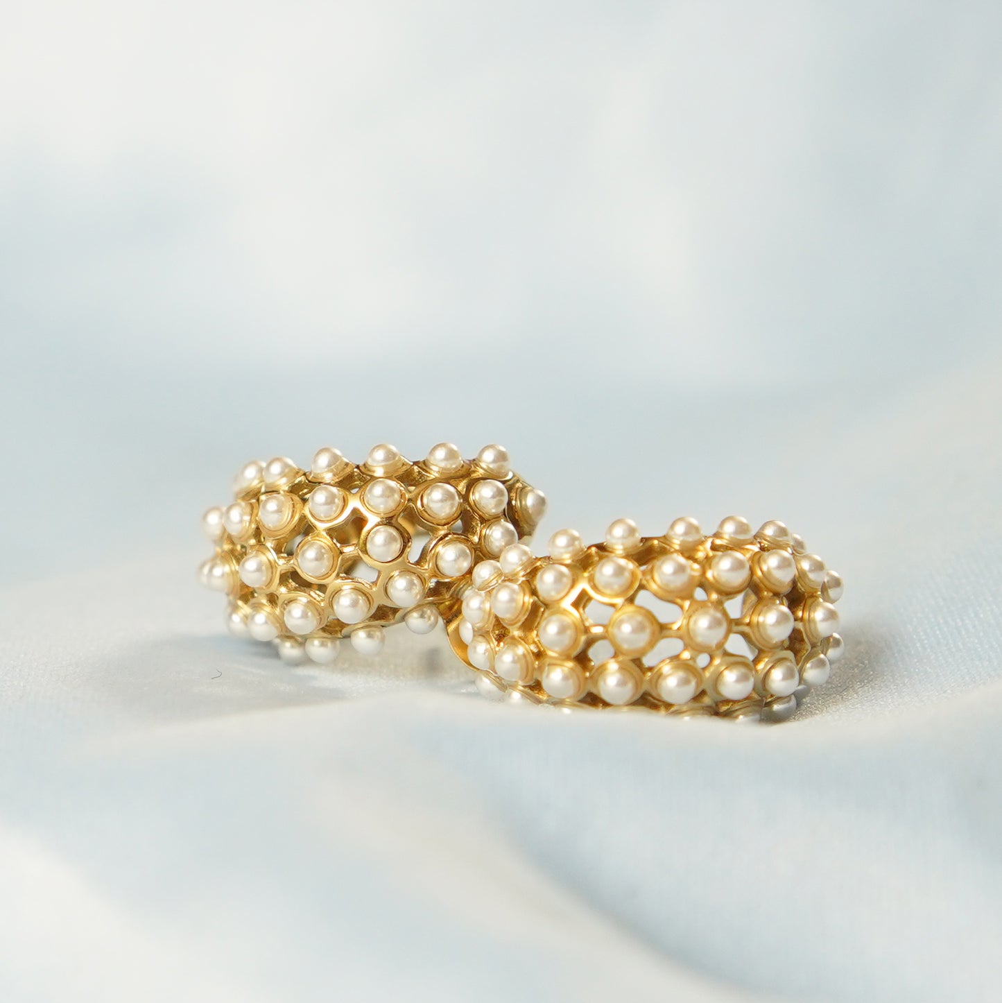 Pearl Bead Detailing Hoop 316L