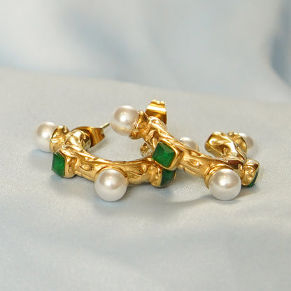 Green Accents Pearl Detailing Earring