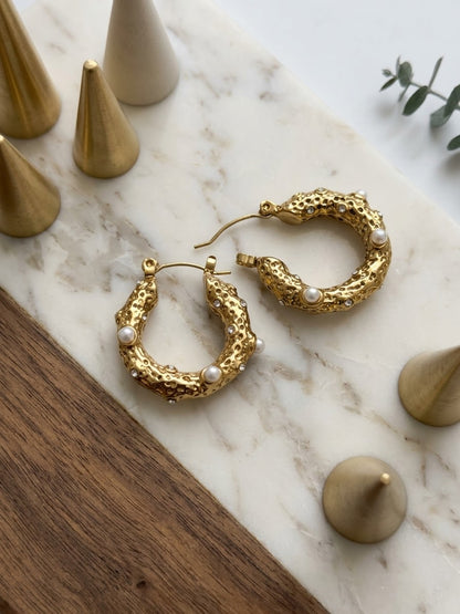 Chunky Gold pearl Earrings