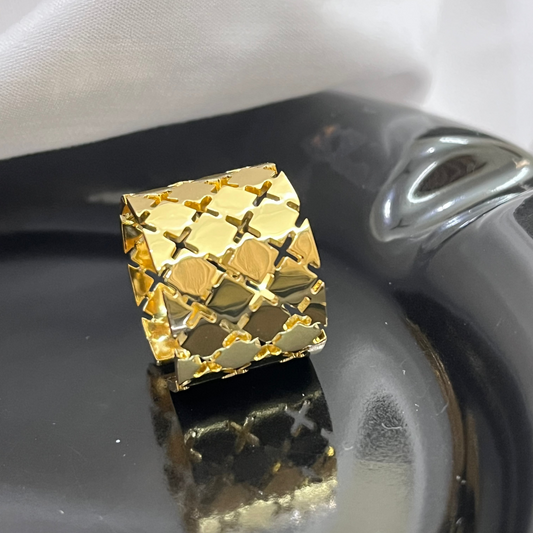 Interlock Adjustable Ring