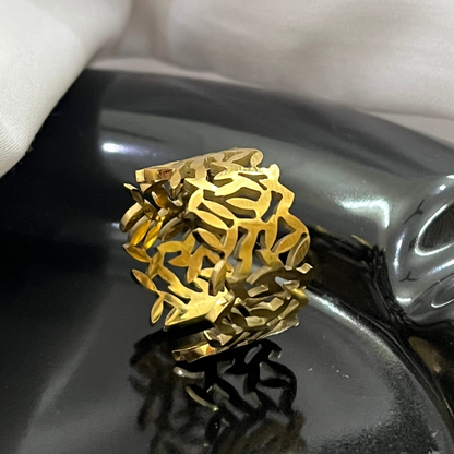 Verdura Luxe Leaf Adjustable Ring