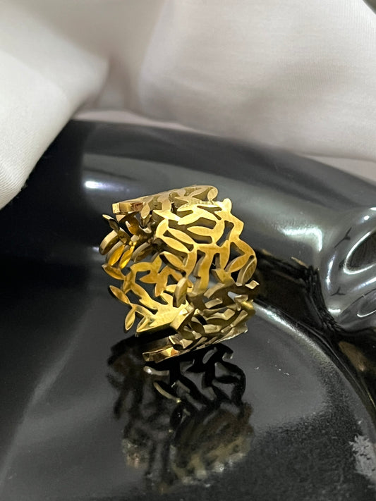 Verdura Luxe Leaf Adjustable Ring