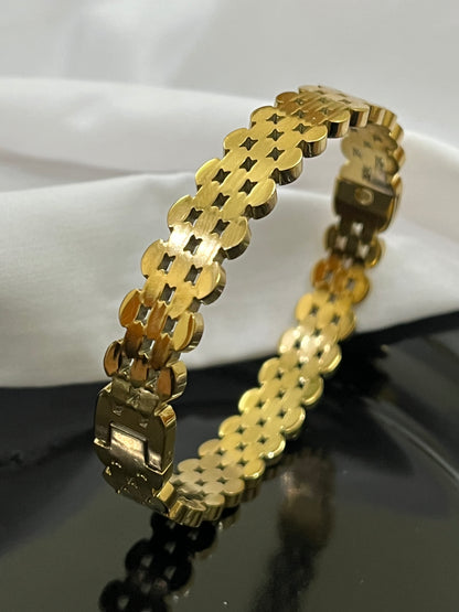 Vintage Italian Bangle